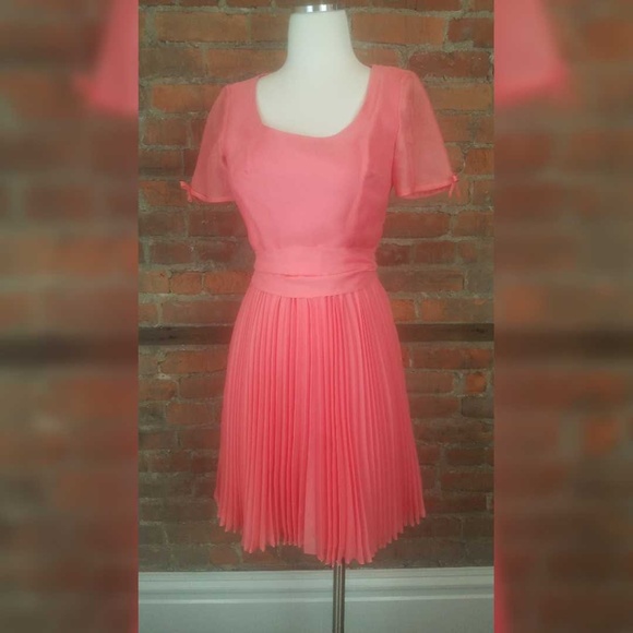 Vintage Dresses & Skirts - Vintage Women’s Cocktail Dress Peach Pleated Skirt